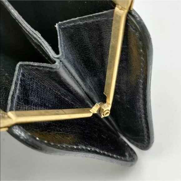 Gucci GG Supreme Change Purse - Picture 5 of 9